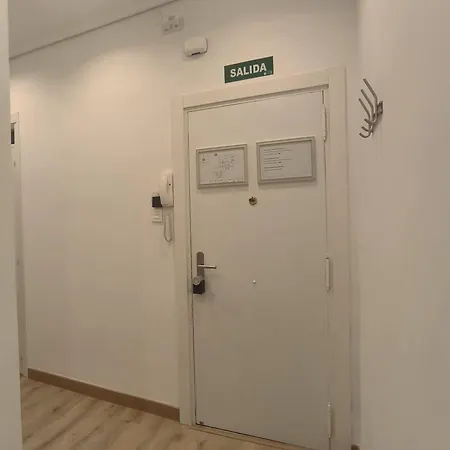 Zabala Conoce Desde Dentro - Free Parking *