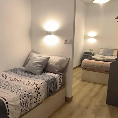 Zabala Conoce Desde Dentro - Free Parking *